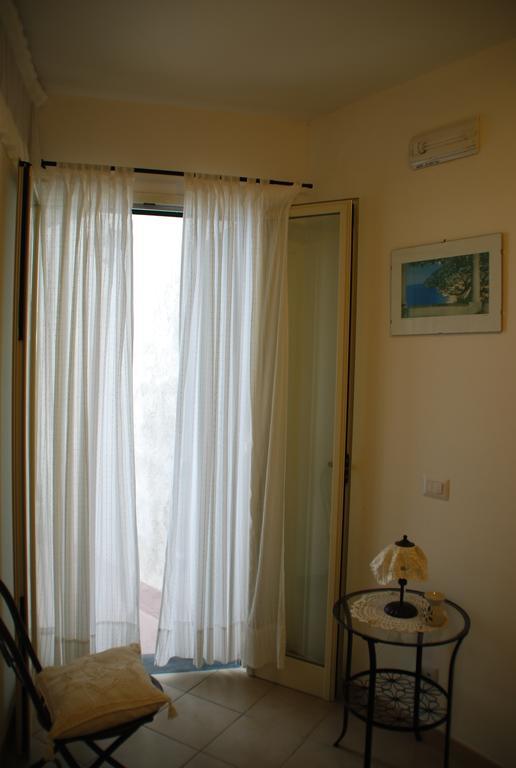 B&B La Selva Santa Positano Pokoj fotografie